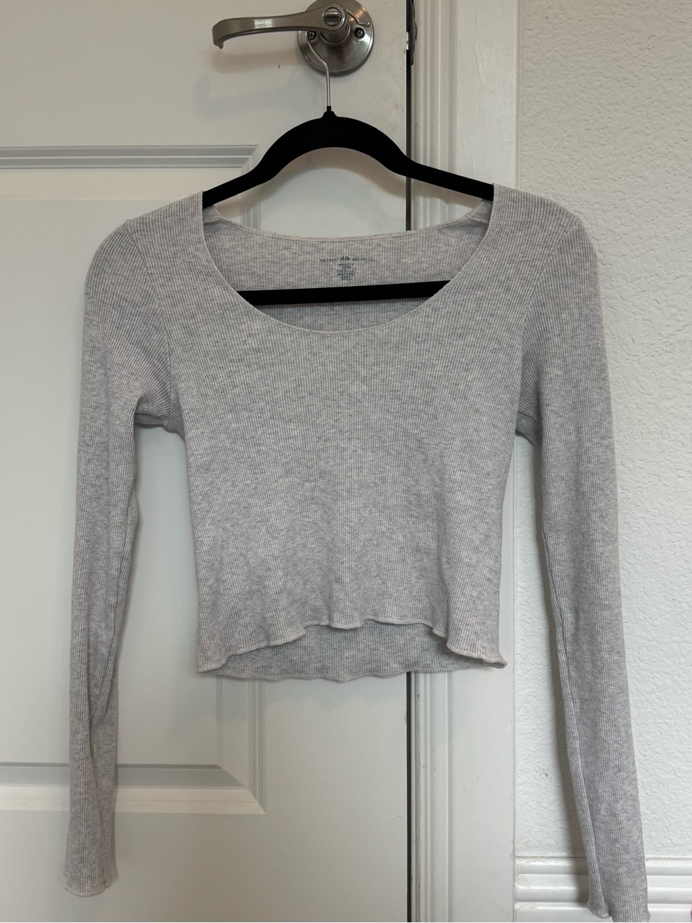 Brandy Melville Light Gray Ribbed Scoop Neck Long Sleeve Top